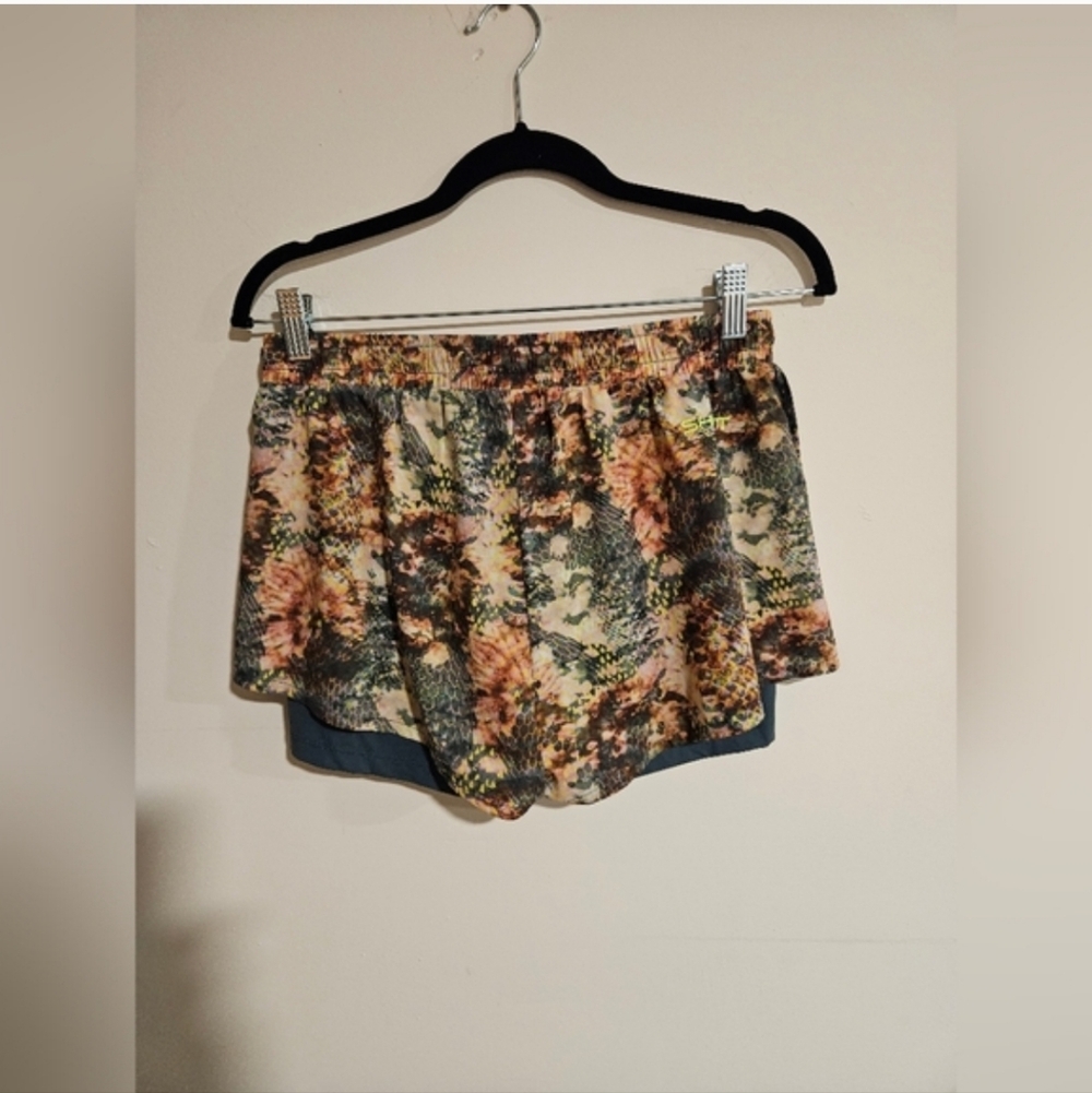 Shefit Running Shorts - Picture 4 of 5